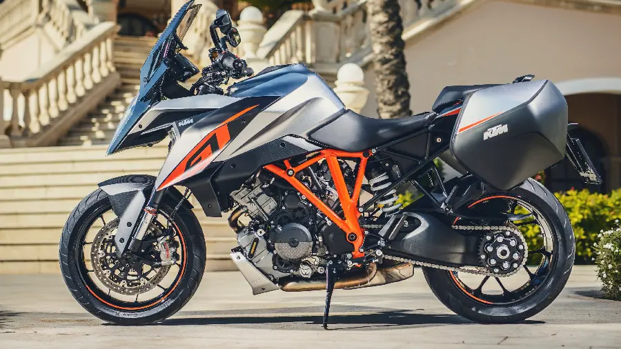 موتور زیبای KTM 1290 Super Duke GT