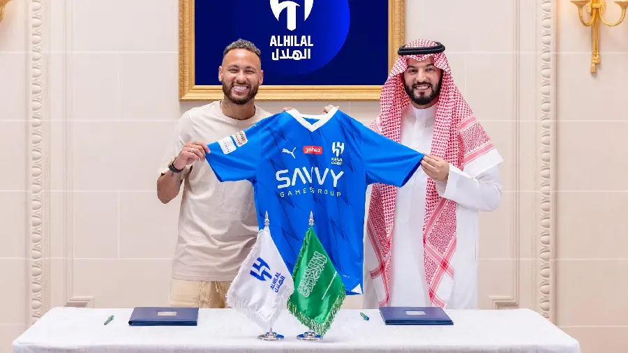 نیمار داخل الهلال