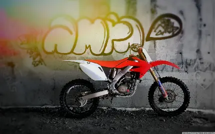 تصویر پس‌زمینه موتور کراس هوندا CRF 250