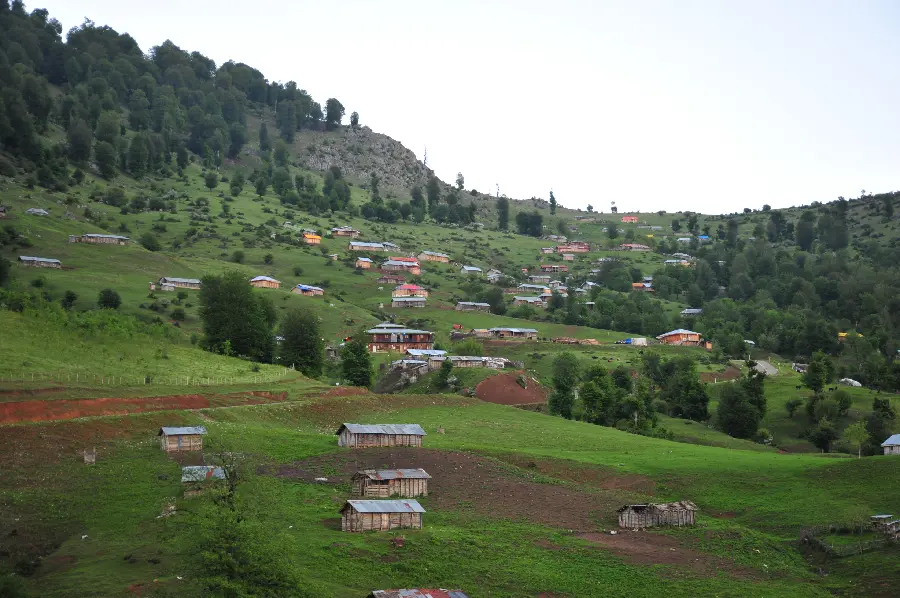 عکس مراتع سرسبز شمال ایران ماسال با کیفیت دوست داشتنی