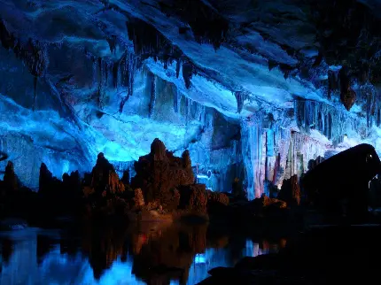 بکگراند با وضوح فول اچ دی غار کریستال یخی