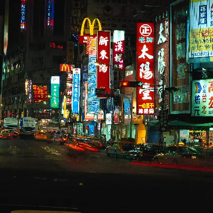 خیابان‌ معروف شانگهای برای خرید و قدم‌زدن در میان مغازه‌ها